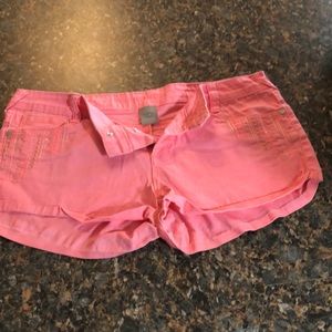 VANITY COLLECTION SHORTS